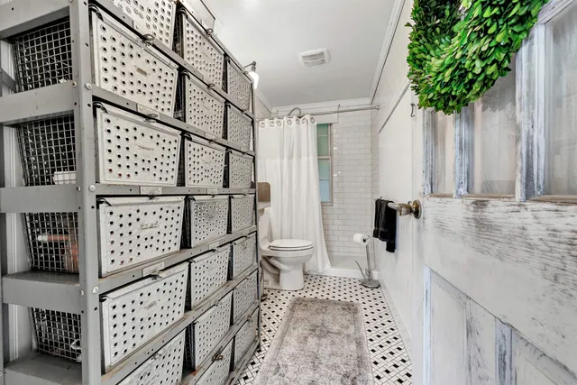 $439,900 | 6974 Woodland Lane, Amherst, WI 54406