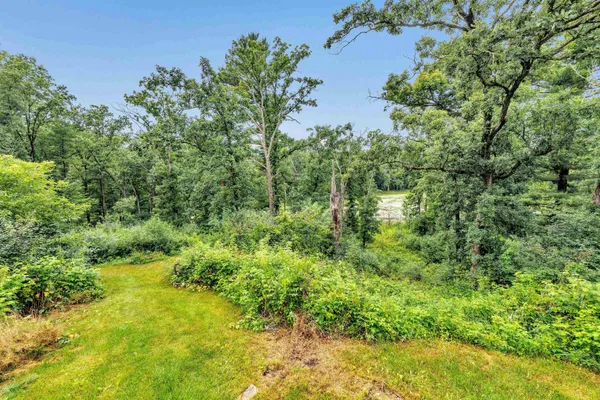 $439,900 | 6974 Woodland Lane, Amherst, WI 54406