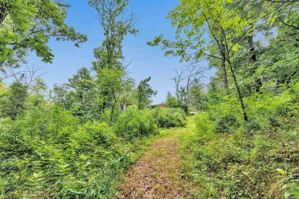 $439,900 | 6974 Woodland Lane, Amherst, WI 54406