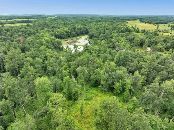 $439,900 | 6974 Woodland Lane, Amherst, WI 54406