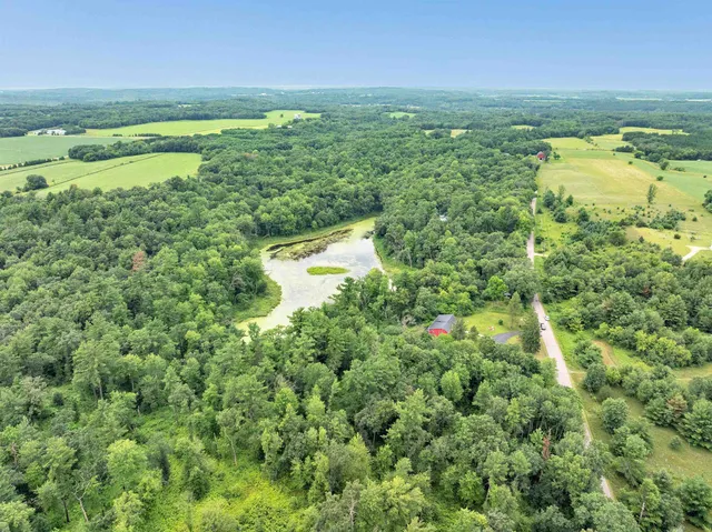 $439,900 | 6974 Woodland Lane, Amherst, WI 54406