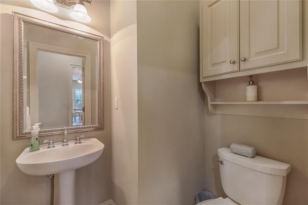 1380 Rue Beauvais Mandeville, LA 70471 - Photo 11 of 20 Gallery Image 11