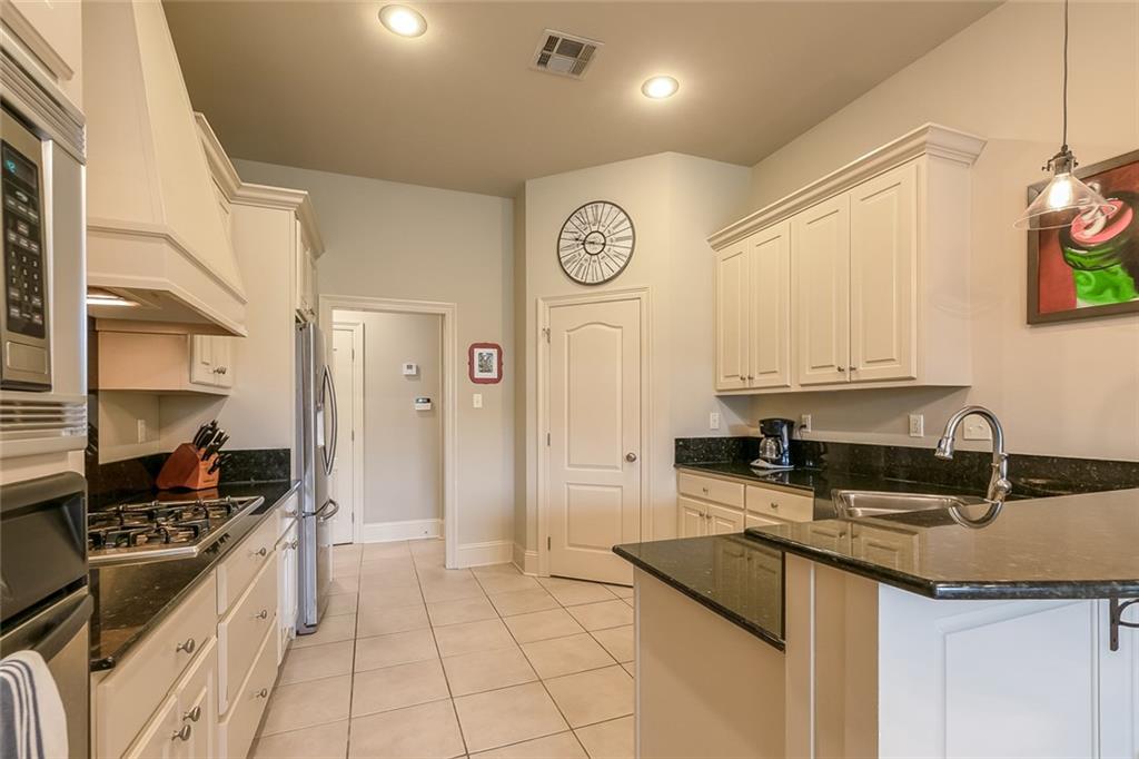 1380 Rue Beauvais Mandeville, LA 70471 - Photo 9 of 20 Gallery Image 9