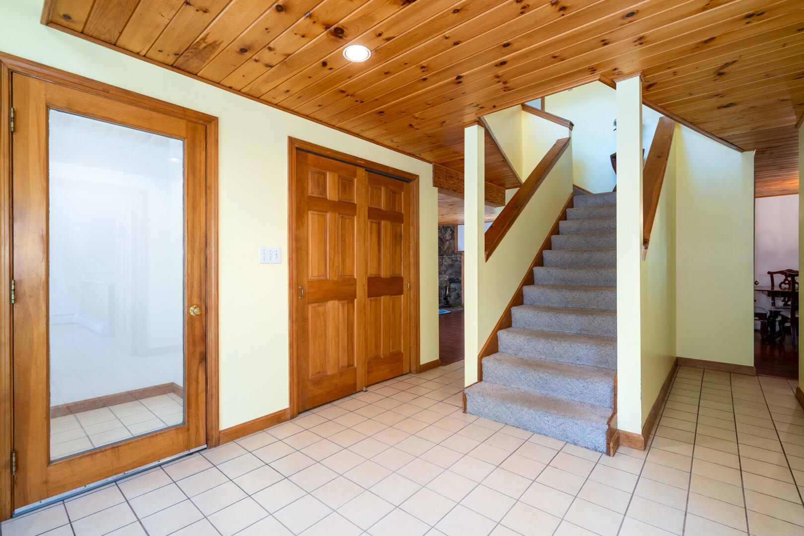 63 Sand Pond Road Sanford, ME 04073 - Photo 18 of 57 Entry Room 2
