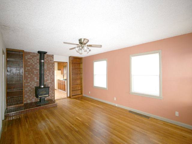 10303 East Springfield Road Spokane Valley, WA 99206 - Photo 3 of 9 Gallery Image 3
