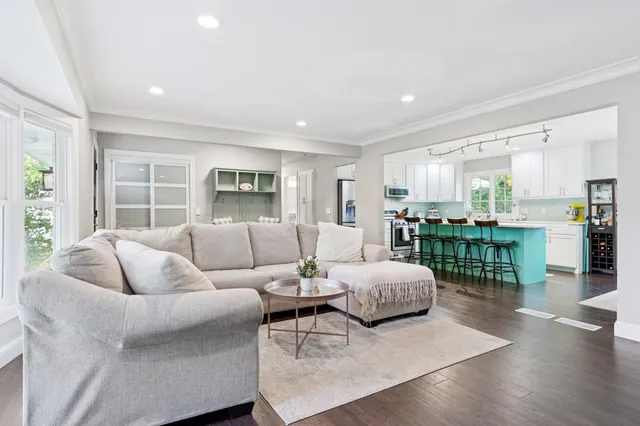 $700,000 | 2430 Jewel Lane North, Plymouth, MN 55447