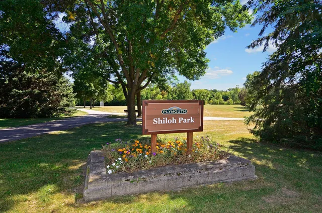 $700,000 | 2430 Jewel Lane North, Plymouth, MN 55447