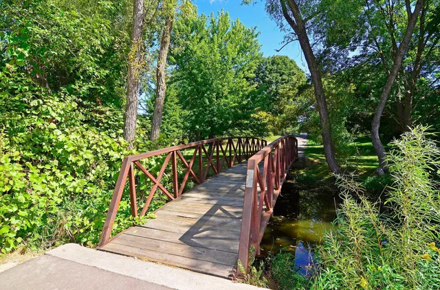 $700,000 | 2430 Jewel Lane North, Plymouth, MN 55447