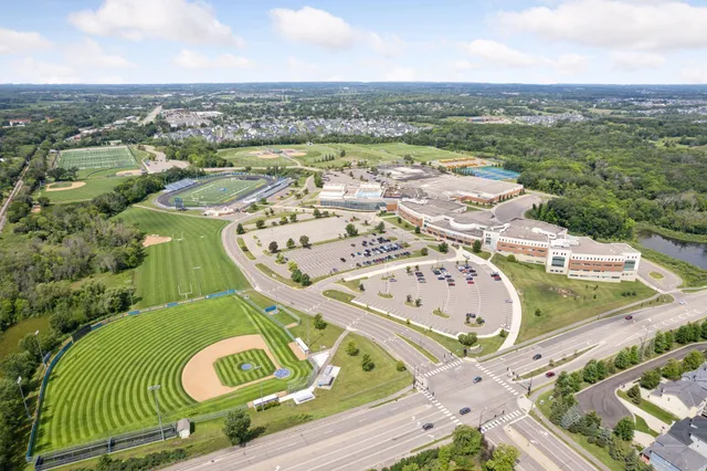 $700,000 | 2430 Jewel Lane North, Plymouth, MN 55447