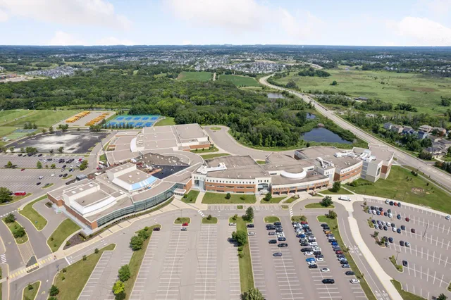 $700,000 | 2430 Jewel Lane North, Plymouth, MN 55447