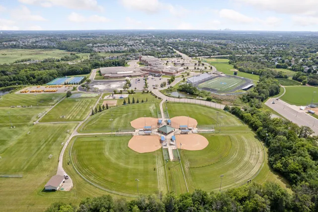 $700,000 | 2430 Jewel Lane North, Plymouth, MN 55447