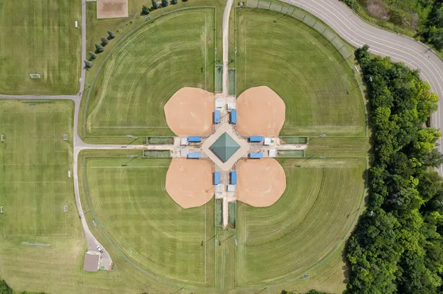 $700,000 | 2430 Jewel Lane North, Plymouth, MN 55447