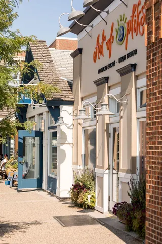 $700,000 | 2430 Jewel Lane North, Plymouth, MN 55447