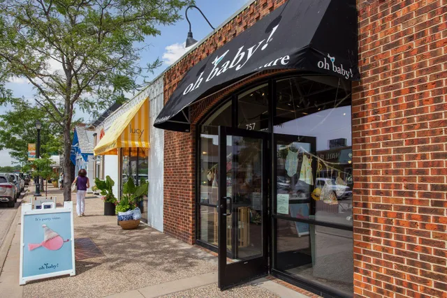 $700,000 | 2430 Jewel Lane North, Plymouth, MN 55447