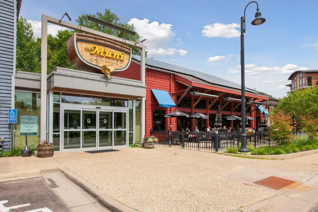 $700,000 | 2430 Jewel Lane North, Plymouth, MN 55447