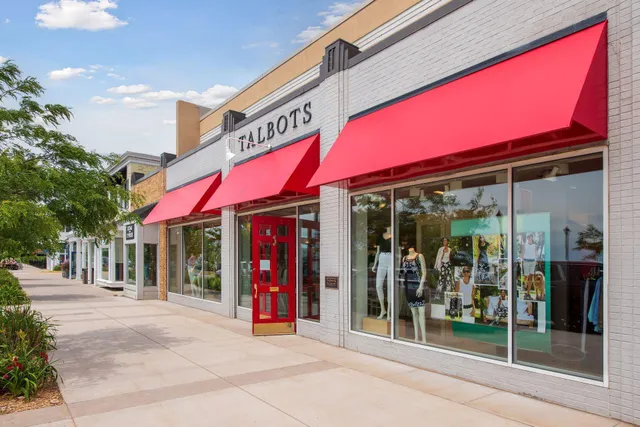 $700,000 | 2430 Jewel Lane North, Plymouth, MN 55447