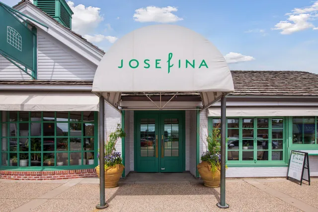 $700,000 | 2430 Jewel Lane North, Plymouth, MN 55447