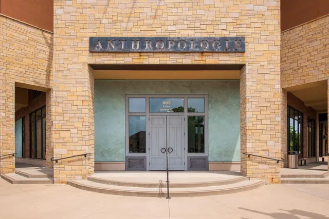 $700,000 | 2430 Jewel Lane North, Plymouth, MN 55447