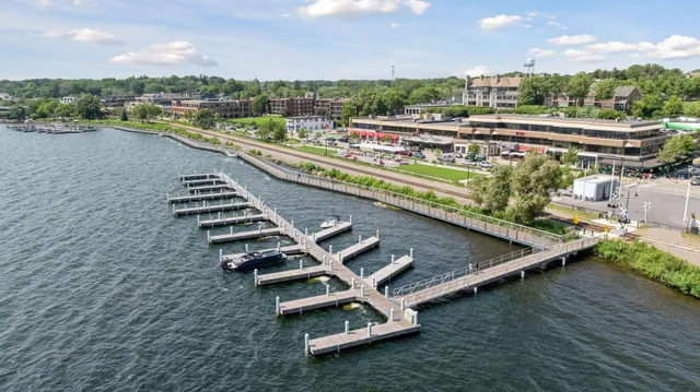 $700,000 | 2430 Jewel Lane North, Plymouth, MN 55447