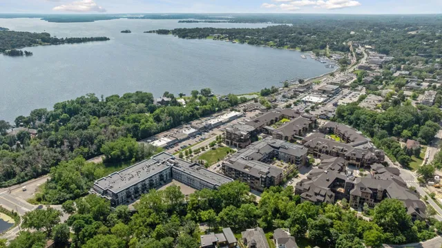 $700,000 | 2430 Jewel Lane North, Plymouth, MN 55447