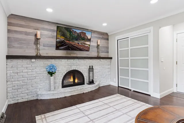 $700,000 | 2430 Jewel Lane North, Plymouth, MN 55447