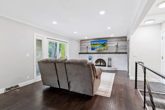 $700,000 | 2430 Jewel Lane North, Plymouth, MN 55447