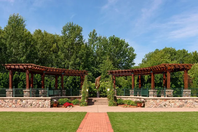 $700,000 | 2430 Jewel Lane North, Plymouth, MN 55447