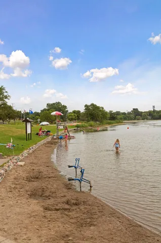 $700,000 | 2430 Jewel Lane North, Plymouth, MN 55447