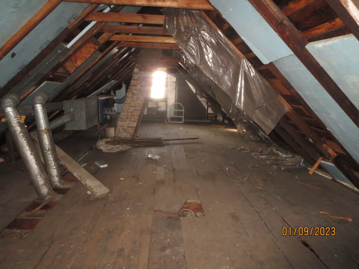 Undisclosed Address Chicago, IL 60617 - Photo 24 of 29 a view of an empty room