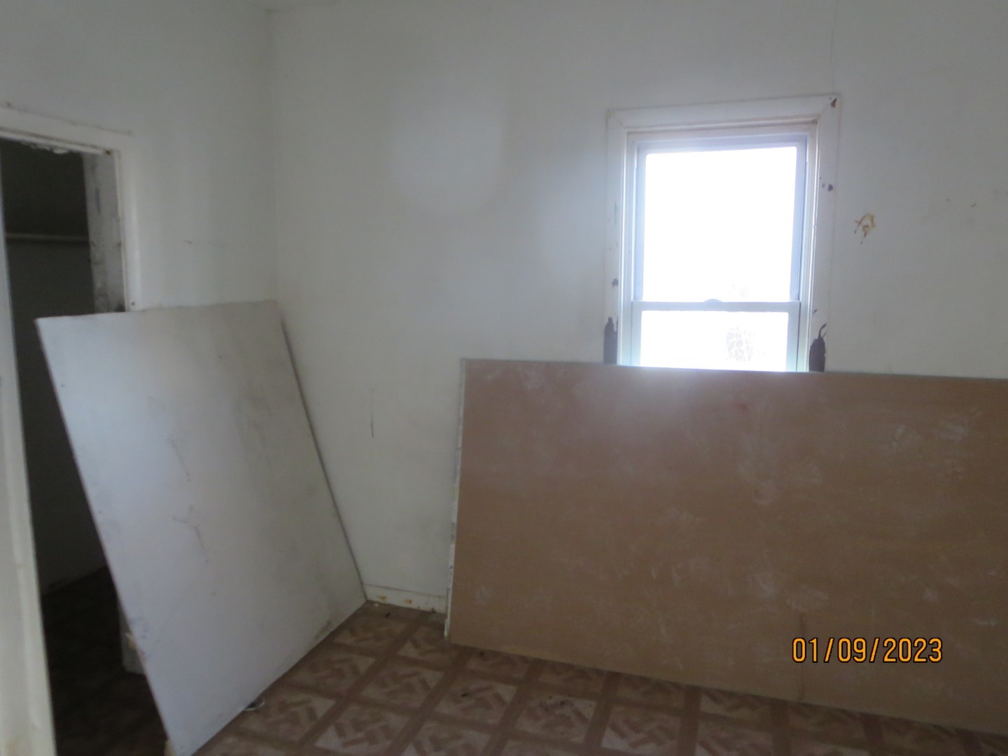 Undisclosed Address Chicago, IL 60617 - Photo 6 of 29 a view of an empty room and a window