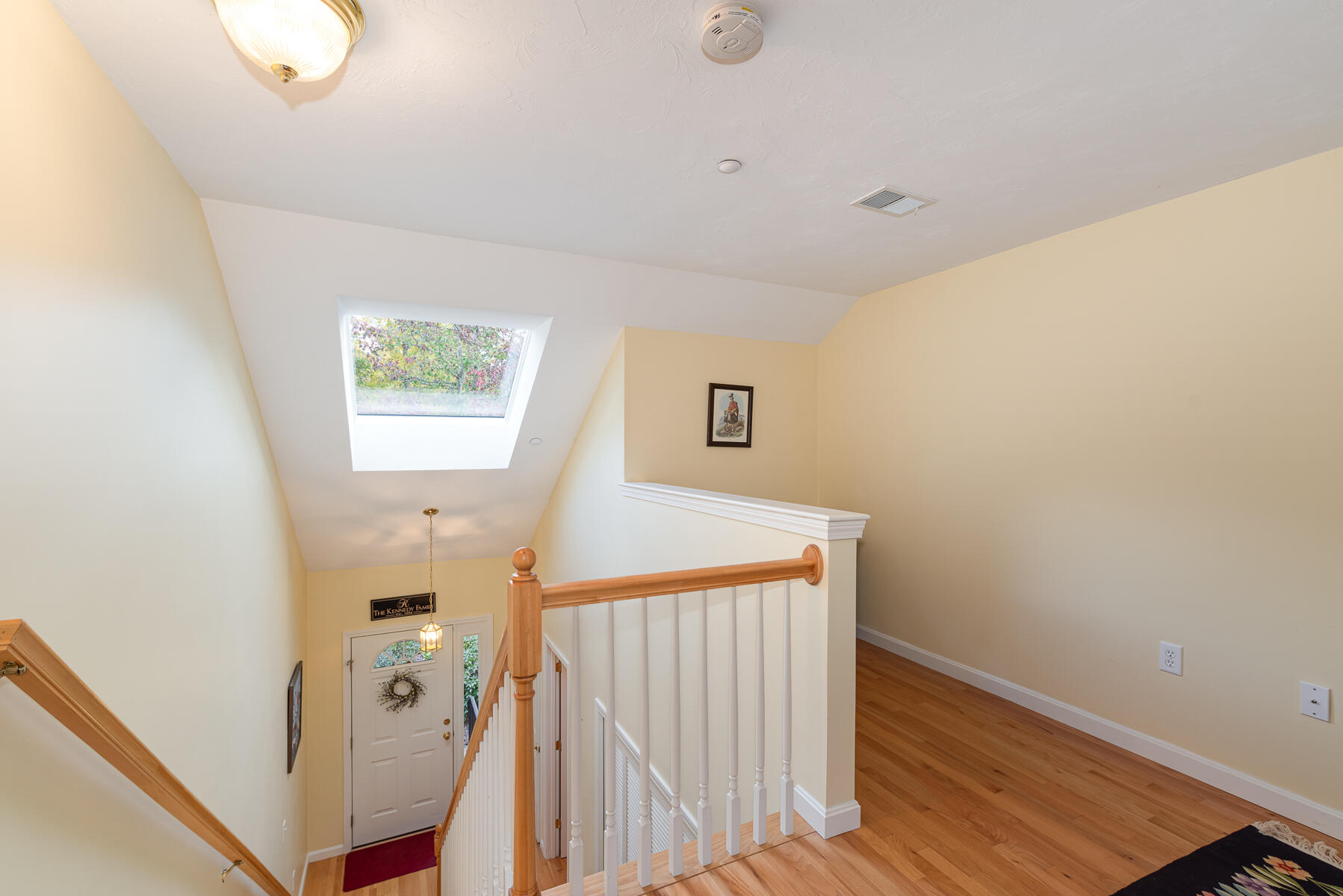 13 North Ridge Road Mashpee, MA 02649 - Photo 19 of 42 a view of a livingroom with wooden floor and a window