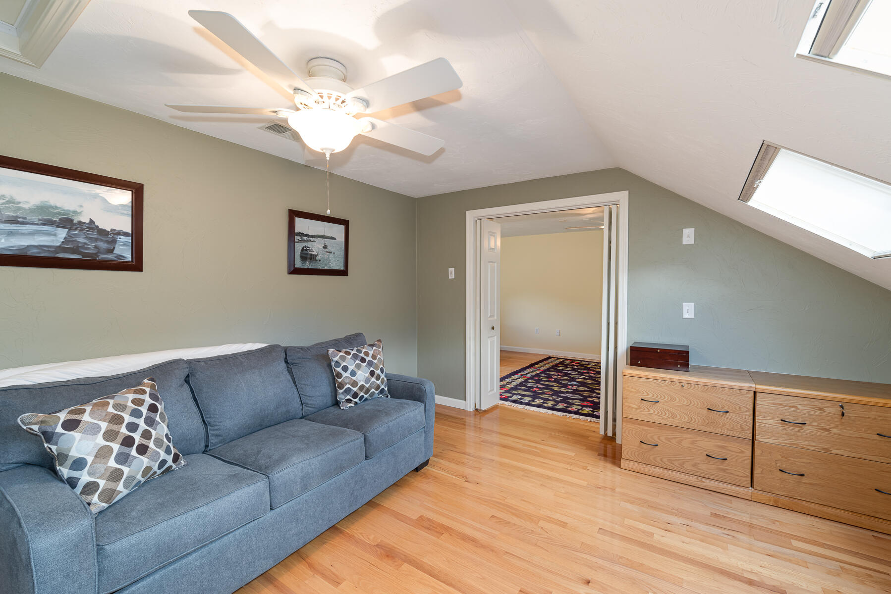 13 North Ridge Road Mashpee, MA 02649 - Photo 22 of 42 a living room with furniture and wooden floor