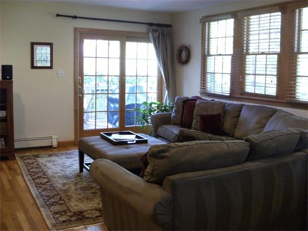 85 Grosvenor Road Needham, MA 02492 - Photo 12 of 24 Gallery Image 12