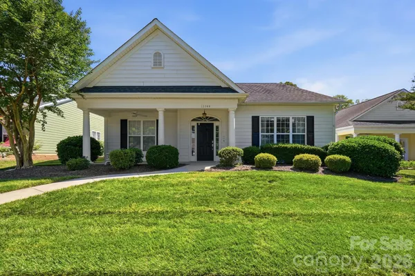 $405,000 | 13344 Old Compton Court, Pineville, NC 28134