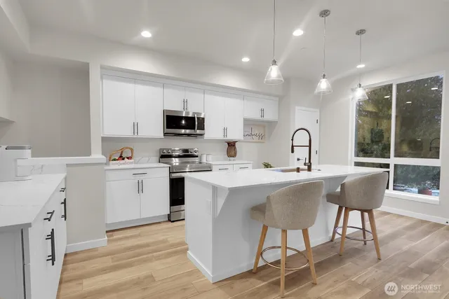 $714,950 | 5015 144th Street Southwest, Unit B2, Edmonds, WA 98026