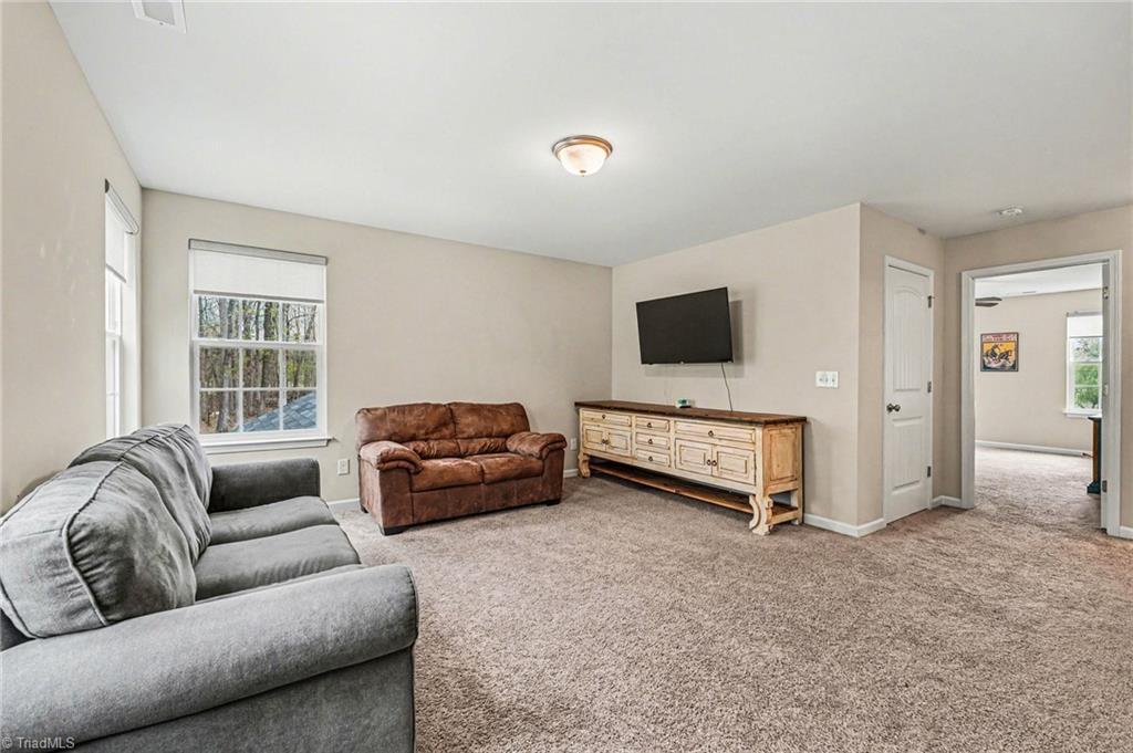 4002 Williams Dairy Road Greensboro, NC 27406 - Photo 22 of 40
