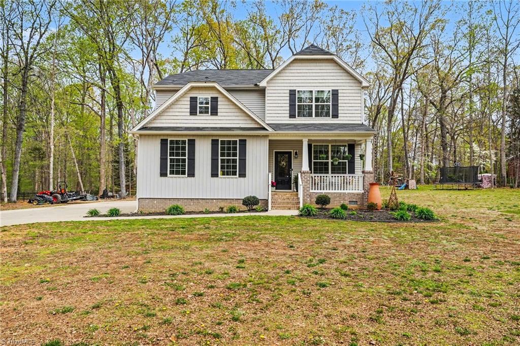 4002 Williams Dairy Road Greensboro, NC 27406 - Photo 3 of 40