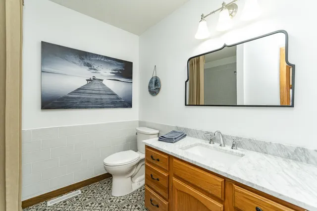 $330,000 | 4887 Tee Court Southwest, Rochester, MN 55902