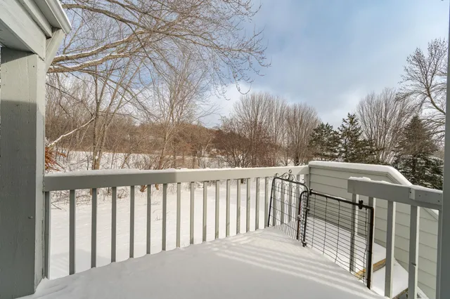 $330,000 | 4887 Tee Court Southwest, Rochester, MN 55902