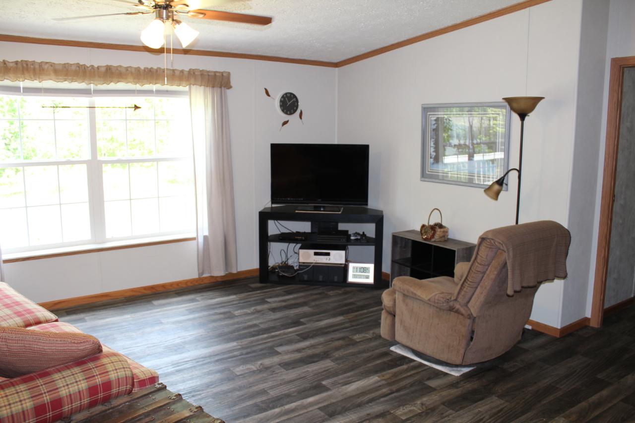 8746 Musky Point Road Tomahawk, WI 54487 - Photo 16 of 38 Gallery Image 16