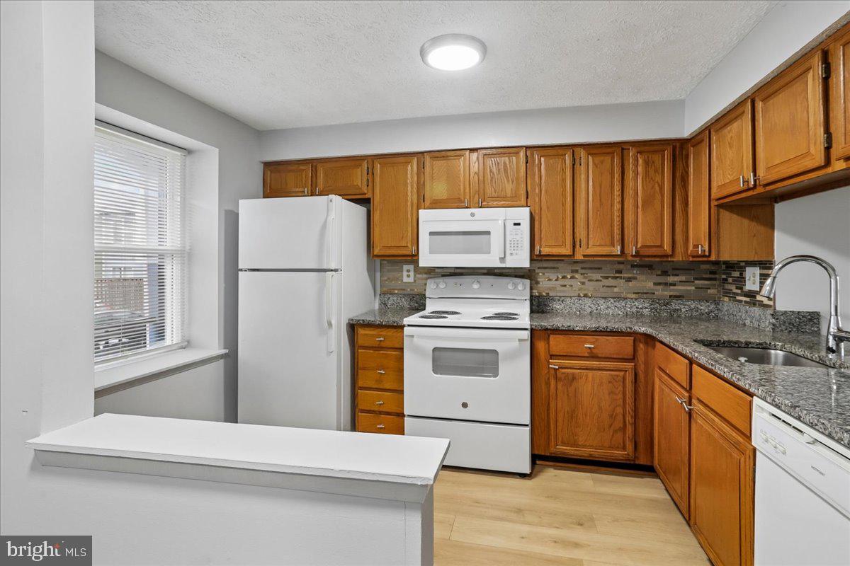 2839 Shepperton Terrace Silver Spring, MD 20904 - Photo 5 of 49
