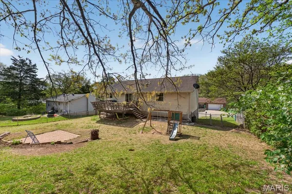 $250,000 | 2117 South Oaks Drive, Barnhart, MO 63012