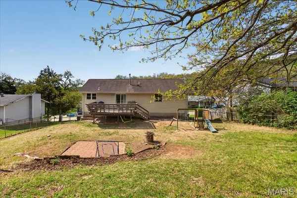 $250,000 | 2117 South Oaks Drive, Barnhart, MO 63012