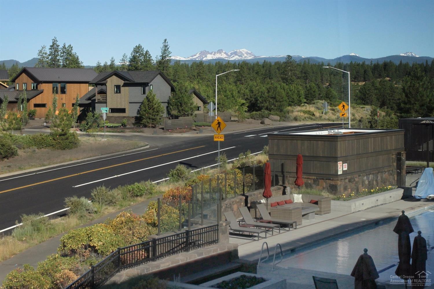 19126 Gateway Loop Bend, OR 97702 - Photo 23 of 25 Additional Photo