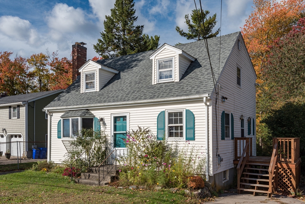 19 Teed Road Holbrook, MA 02343 - Photo 3 of 27 Gallery Image 3