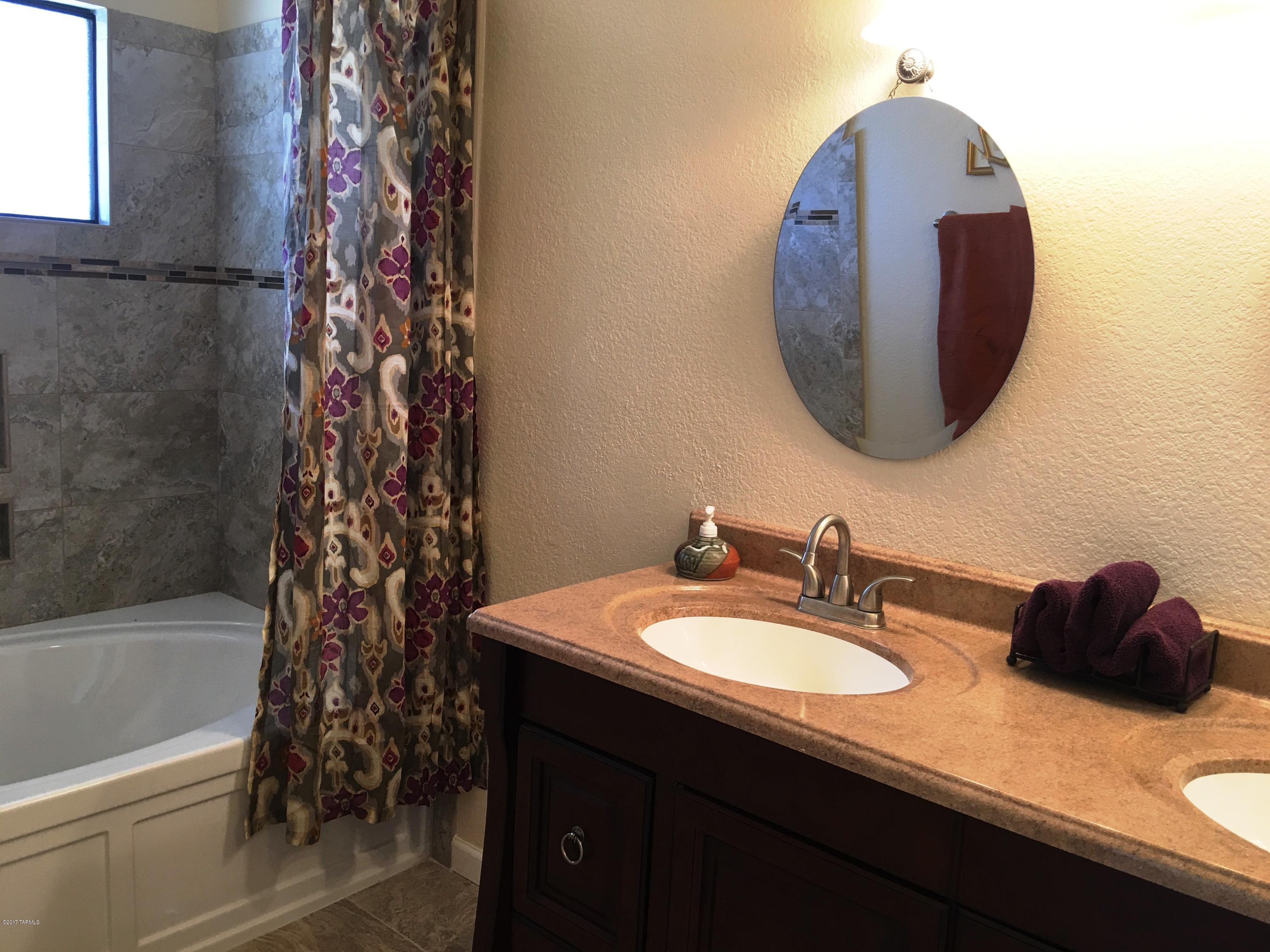 2772 West Sunset Road Tucson, AZ 85741 - Photo 8 of 11