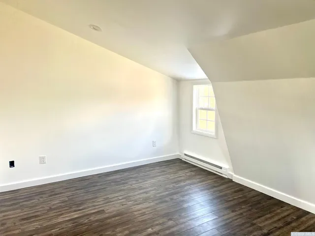 $1,900 | 0 Banks Lane, Germantown, NY 12526