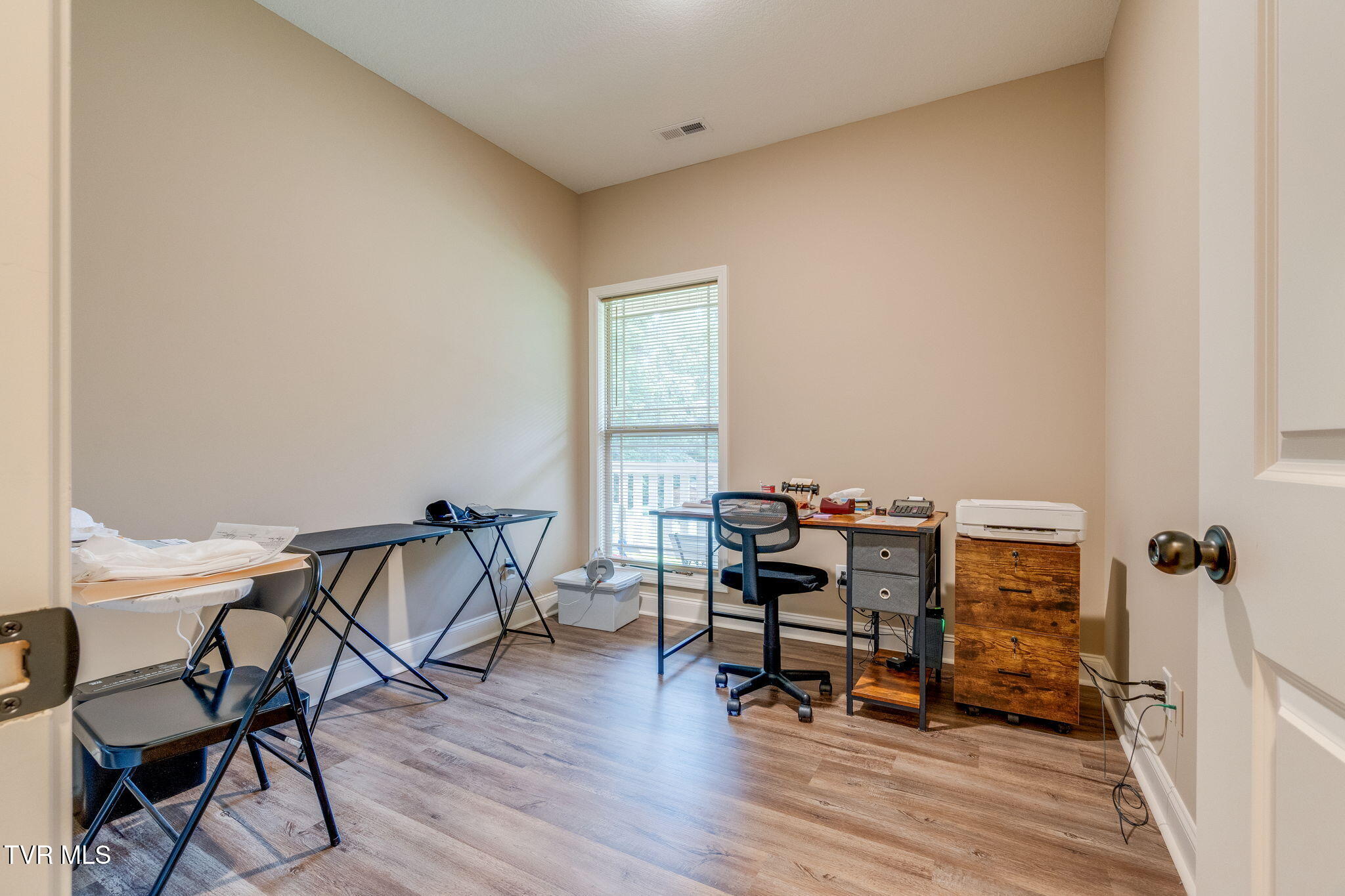 1103 Marbleton Road Unicoi, TN 37692 - Photo 22 of 36 021