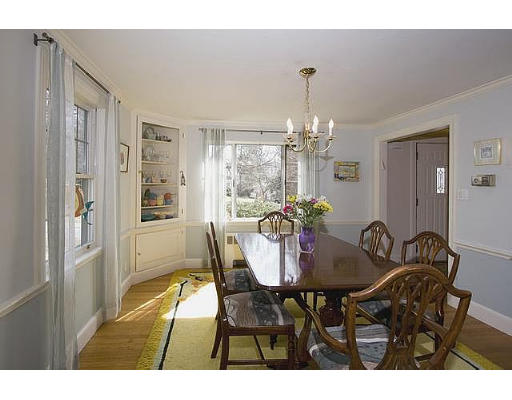243 Upland Road Newton, MA 02460 - Photo 6 of 11