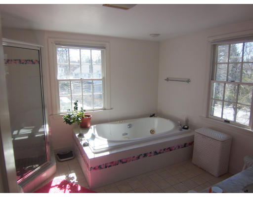 243 Upland Road Newton, MA 02460 - Photo 8 of 11